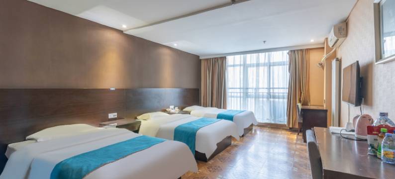 泊客之旅酒店(许昌胖东来天使城店)图片