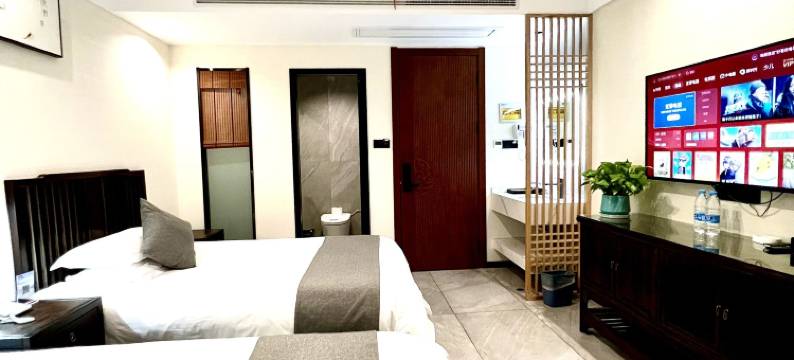 初壹民宿(九华山游客服务中心店)图片