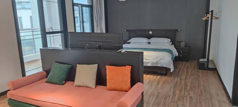 智苑石里民宿图片