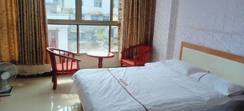 晴隆鸿泰宾馆图片