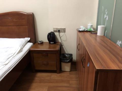 宁乡左邻右舍家庭旅馆