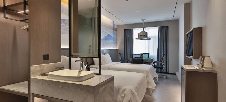 华阳·实力酒店(九江学院十里大道店)图片