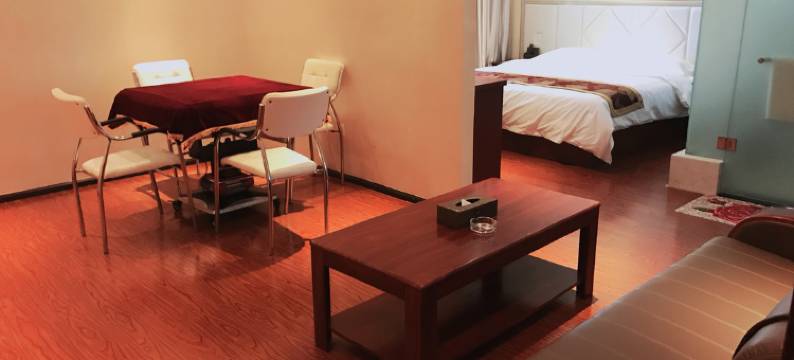 百里杜鹃俊龙度假酒店图片