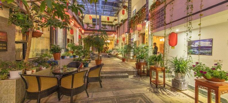 丽江伴山·云河居观景客栈图片