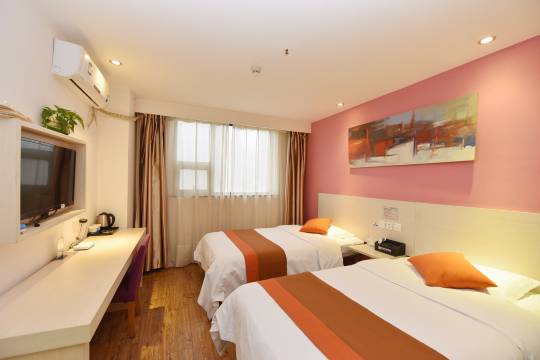 一路同行连锁酒店(合肥安徽大学贵池路店)