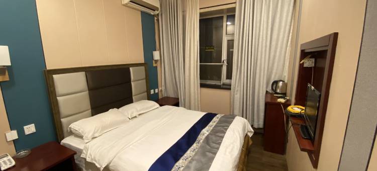 派柏·云酒店(东丰县水利局店)图片