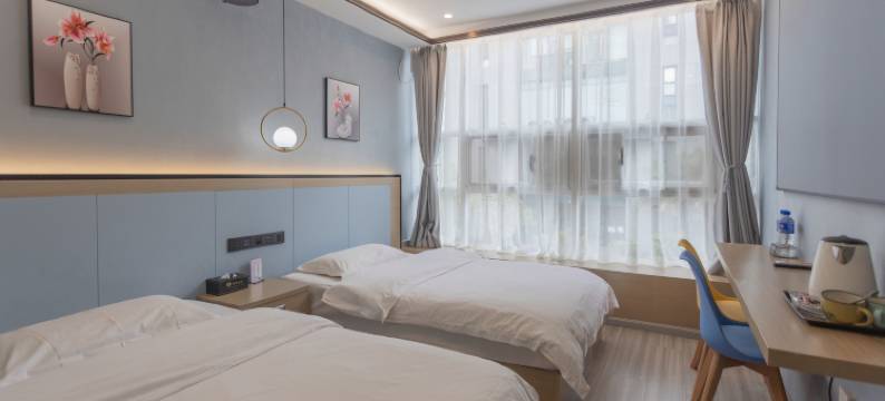 昆明强祥酒店(南屏步行街店)图片