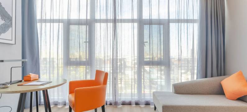 璞真国际酒店(滁州北站苏宁广场店)图片