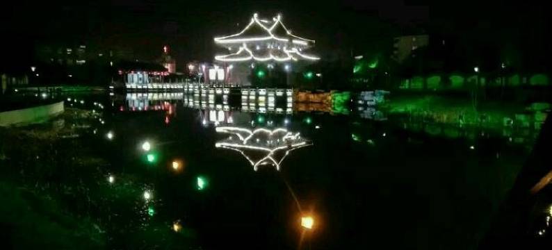 云栖民宿(清明上河园店)图片