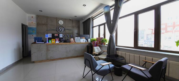 上也电竞优选酒店(包头王府井店)图片