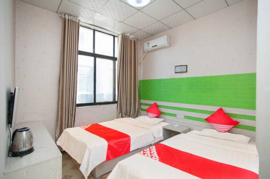 OYO洛阳鑫昌源宾馆