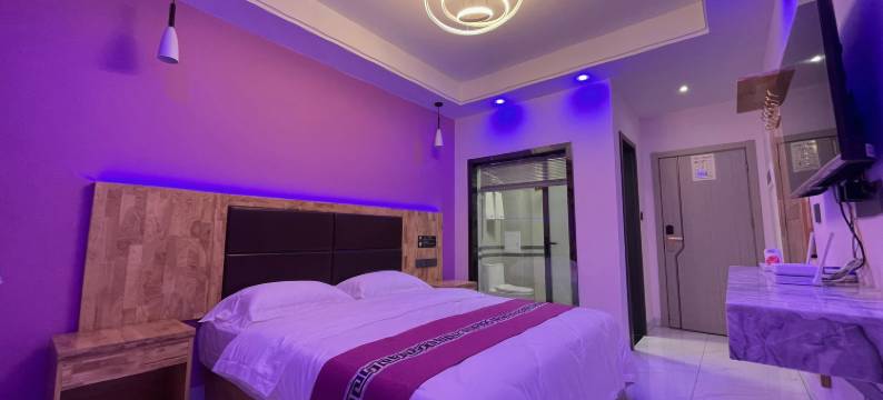 西双版纳景洪馨世家酒店(告庄星光夜市店)图片