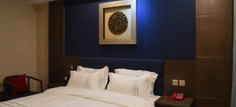 迪庆经济开发区初见精选酒店图片