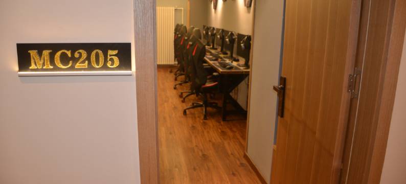 西安市墨城电竞酒店图片