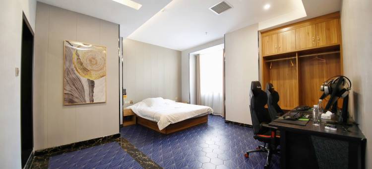 遵义虎贲电竞酒店(苏州路店)图片