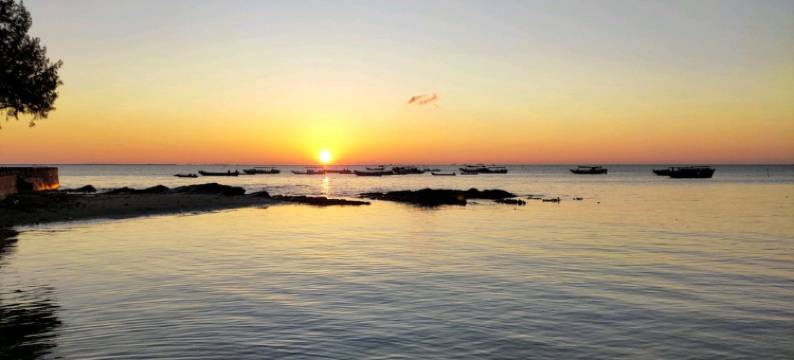 防城港观浪客栈(企沙镇簕山古渔村店)图片