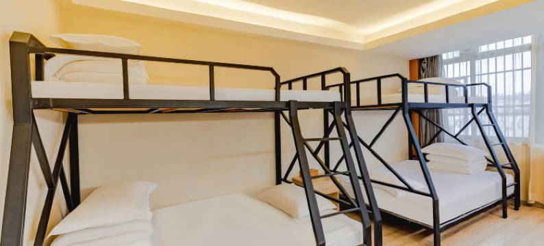 合肥超神电竞酒店(安徽大市场合肥火车站店)图片