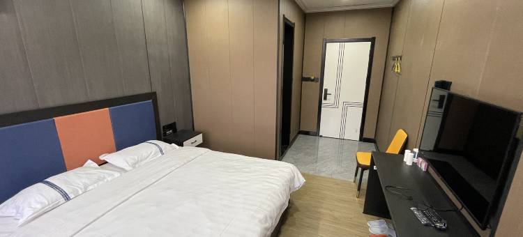 安丘致青春精品主题酒店图片