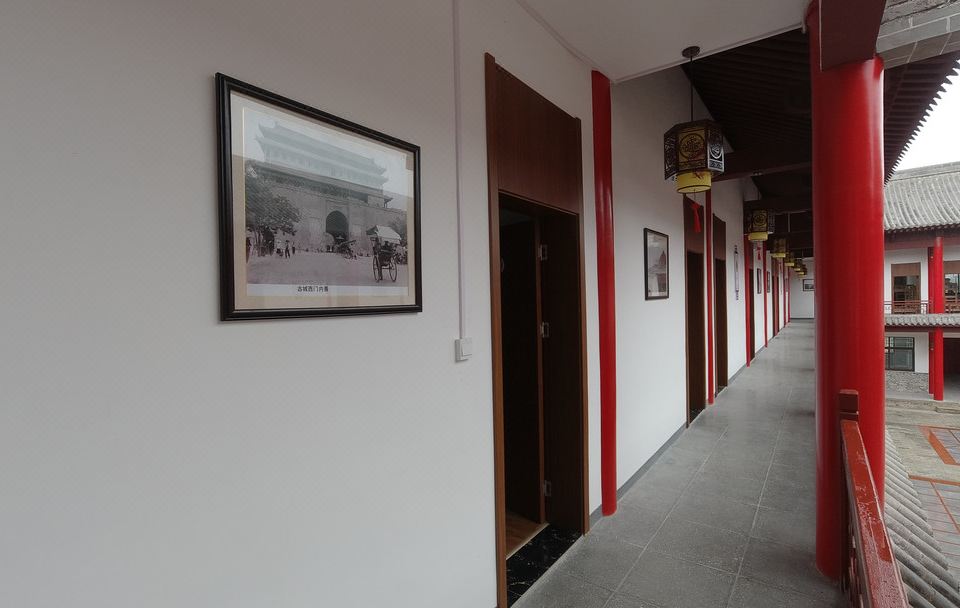 Tongguan dukou homesta Hotel Overview