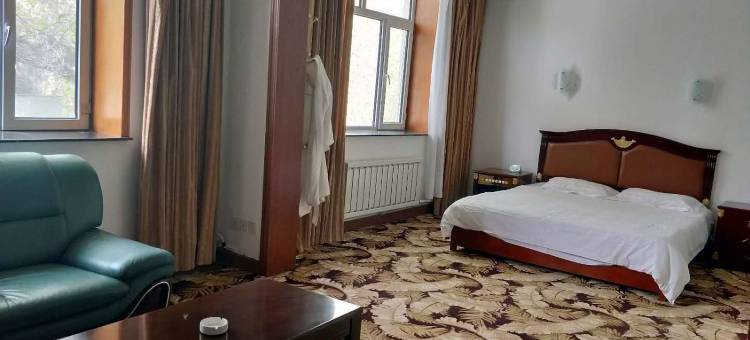 哈巴河银桦旅游宾馆图片