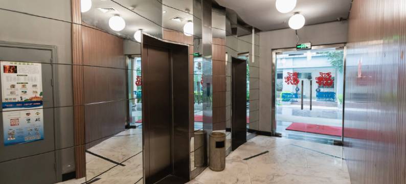 喜莱逢酒店(南宁东站奥特莱斯店)图片