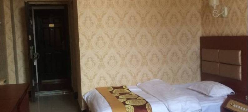 元谋俪豪商务宾馆(发祥路分店)图片