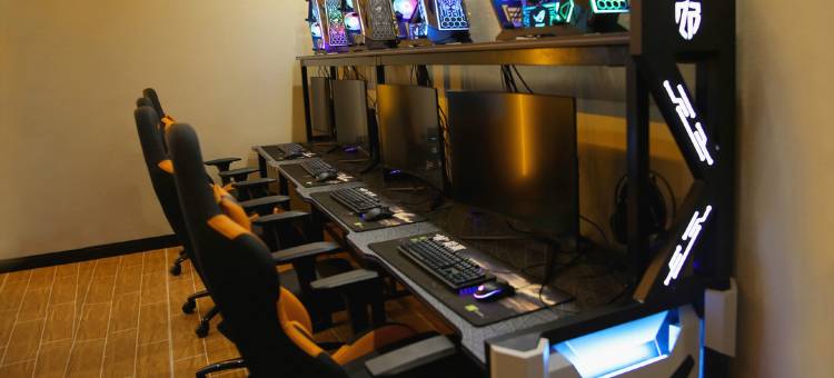 正润电竞酒店图片