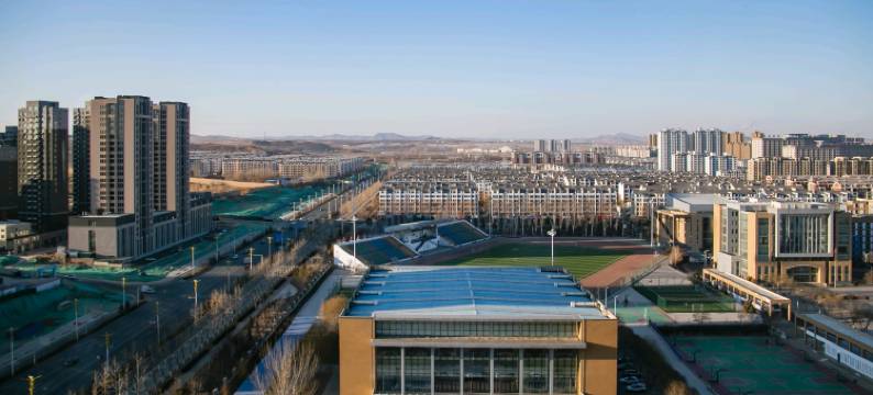 华香居酒店式公寓(赤峰二中店)图片