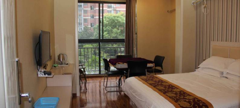 尚优居宾馆(蚌埠大学城龙湖春天店)图片