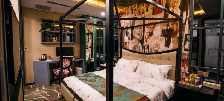 济源百合主题时尚酒店图片