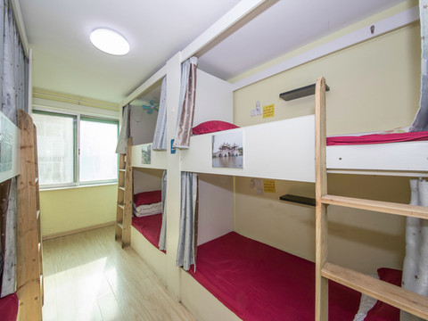 湖畔青年旅舍(扬州精品店)