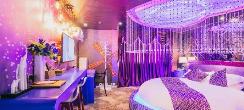 昆明佑咪艺术酒店(北京路穿心鼓楼地铁站店)图片