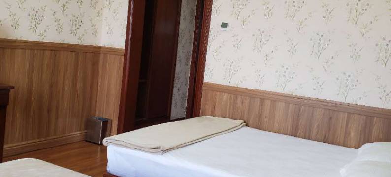 鞍山红旗大酒店图片