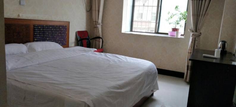 旬阳锦运宾馆图片