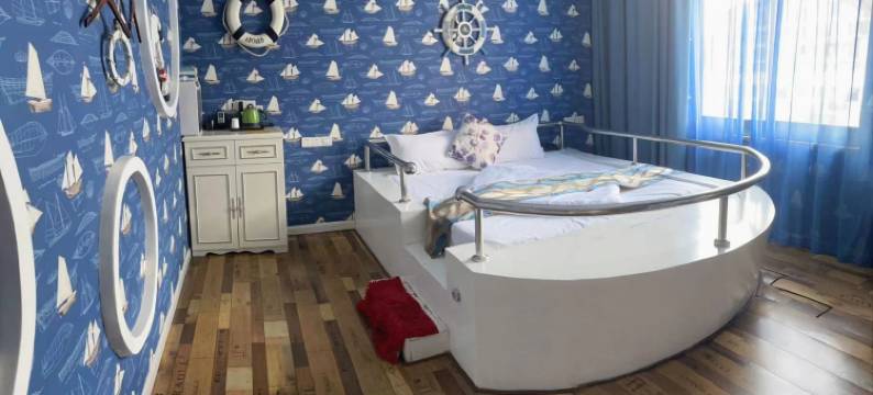 卡米诺主题酒店(昆山莱茵广场店)图片