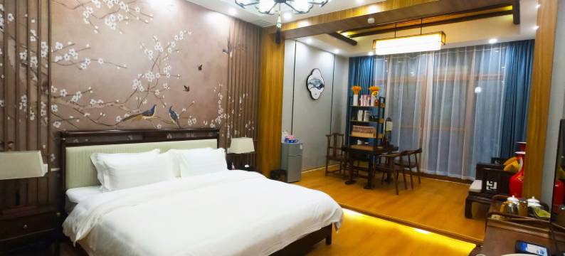 客且留下莲心驿图片