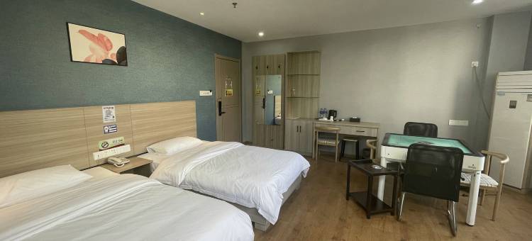 易佰良品酒店(巢湖东方新世界店)图片