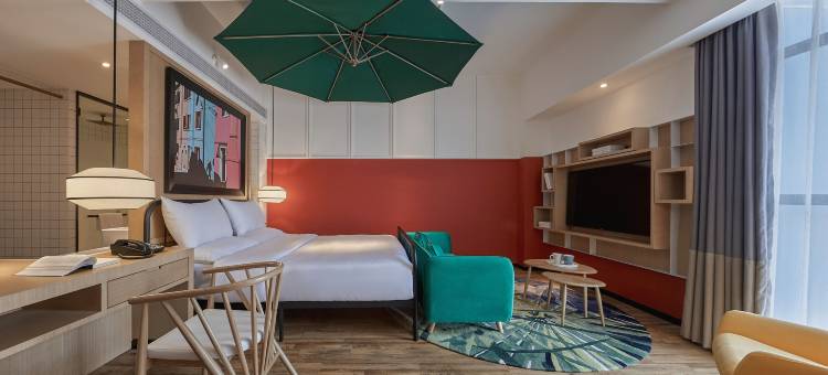 喜鹊愉家旅馆(郑州曼哈顿燕庄地铁站店)图片