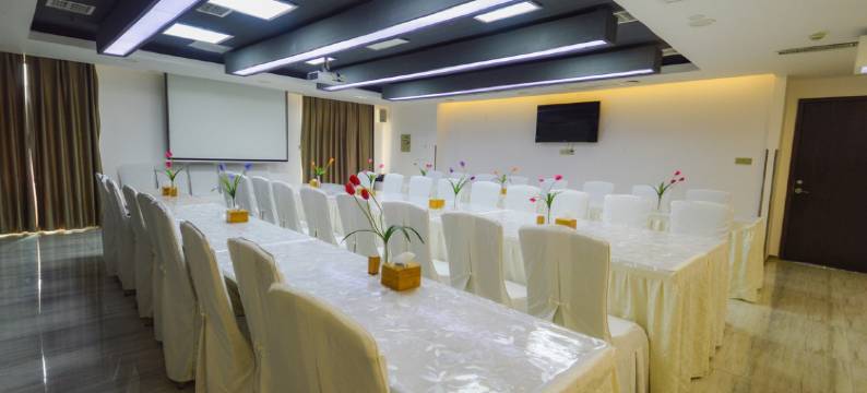 MeetU迷兔酒店(岳麓大学城店)图片