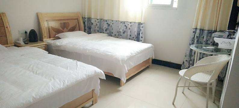 平江石牛寨金牛宾馆图片