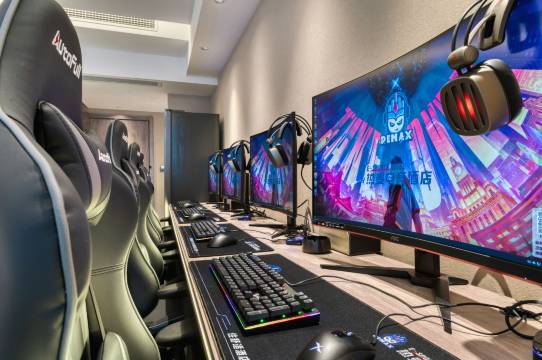 ReMAX热麦电竞酒店(宁波鄞州印象城万达广场店)图片