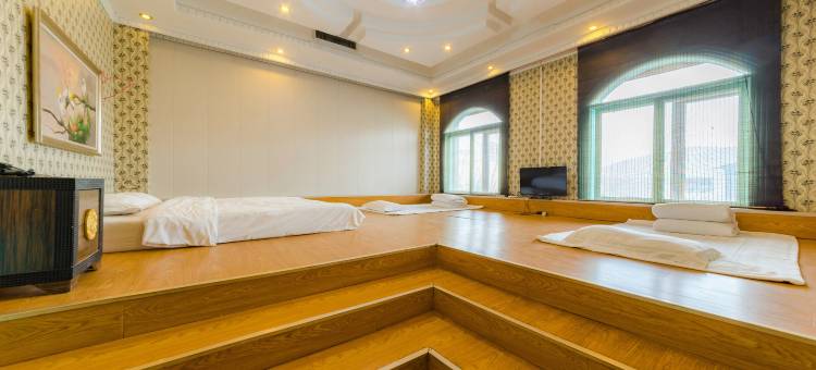 唐山爱丽森商务酒店图片