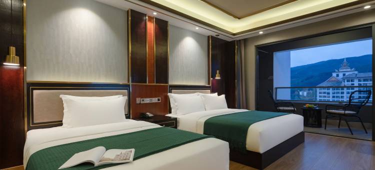 西双版纳吉象谷酒店(告庄星光夜市店)图片