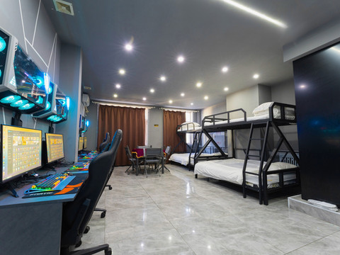 青冈007电竞酒店