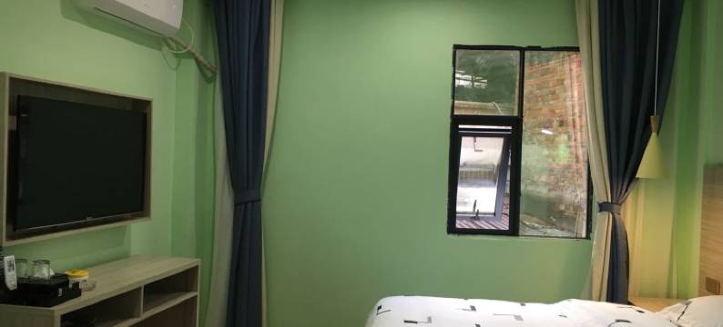 宇萍宾馆(柳州马鞍山公园店)图片