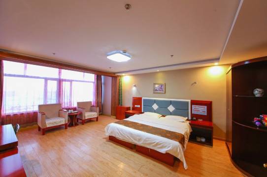 四子王旗蓝星酒店