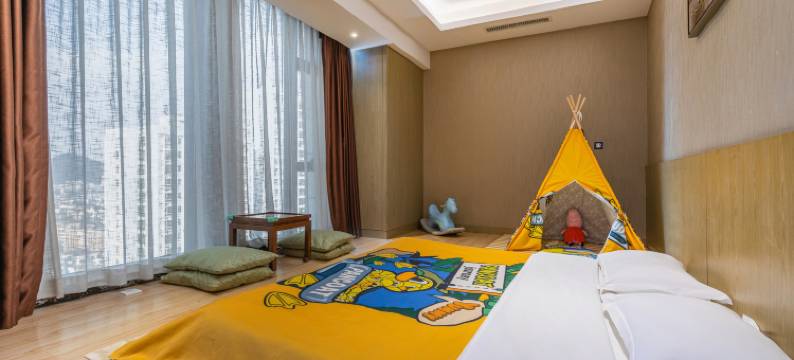 万绿城铂瑞兹酒店(安顺古城历史文化街区大润发店)图片