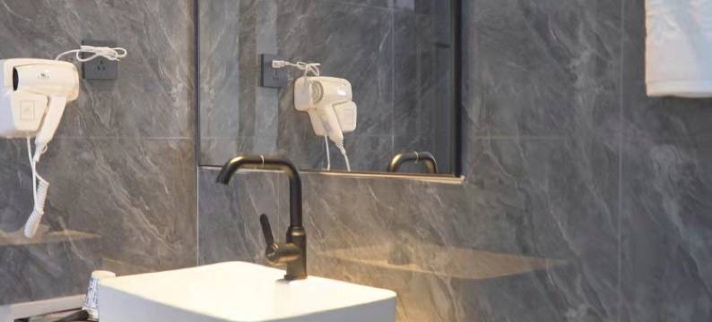 青禾酒店(鄂州高铁站店)图片