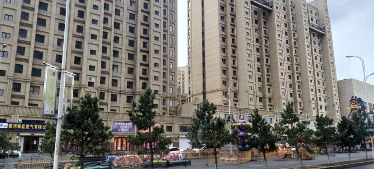 蛟河兰心草假日酒店图片