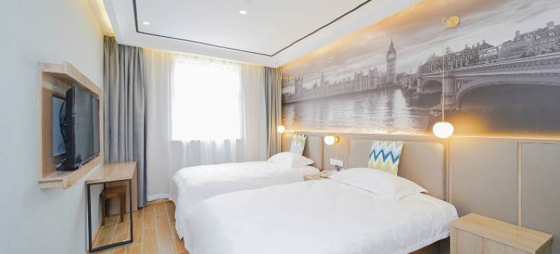 依歆连锁精选酒店(上海陆家嘴店)图片